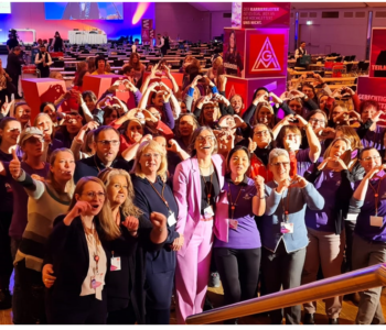 Bundesfrauenkonferenz 22 Gruppenbild im Konferenzsaal